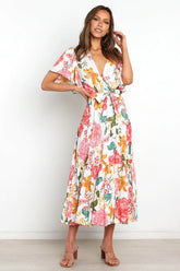 Taylen Maxikleid aus Satin mit Blumen- und Cut-Outs